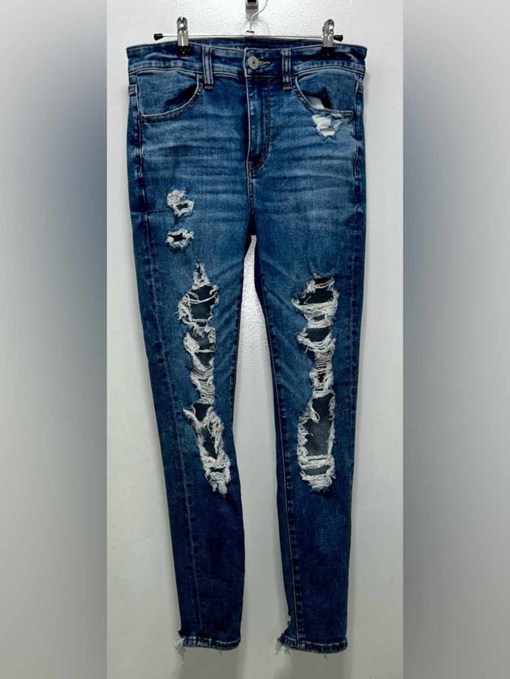 American Eagle Outfitters Distressed Dark Blue Skinny Jeans